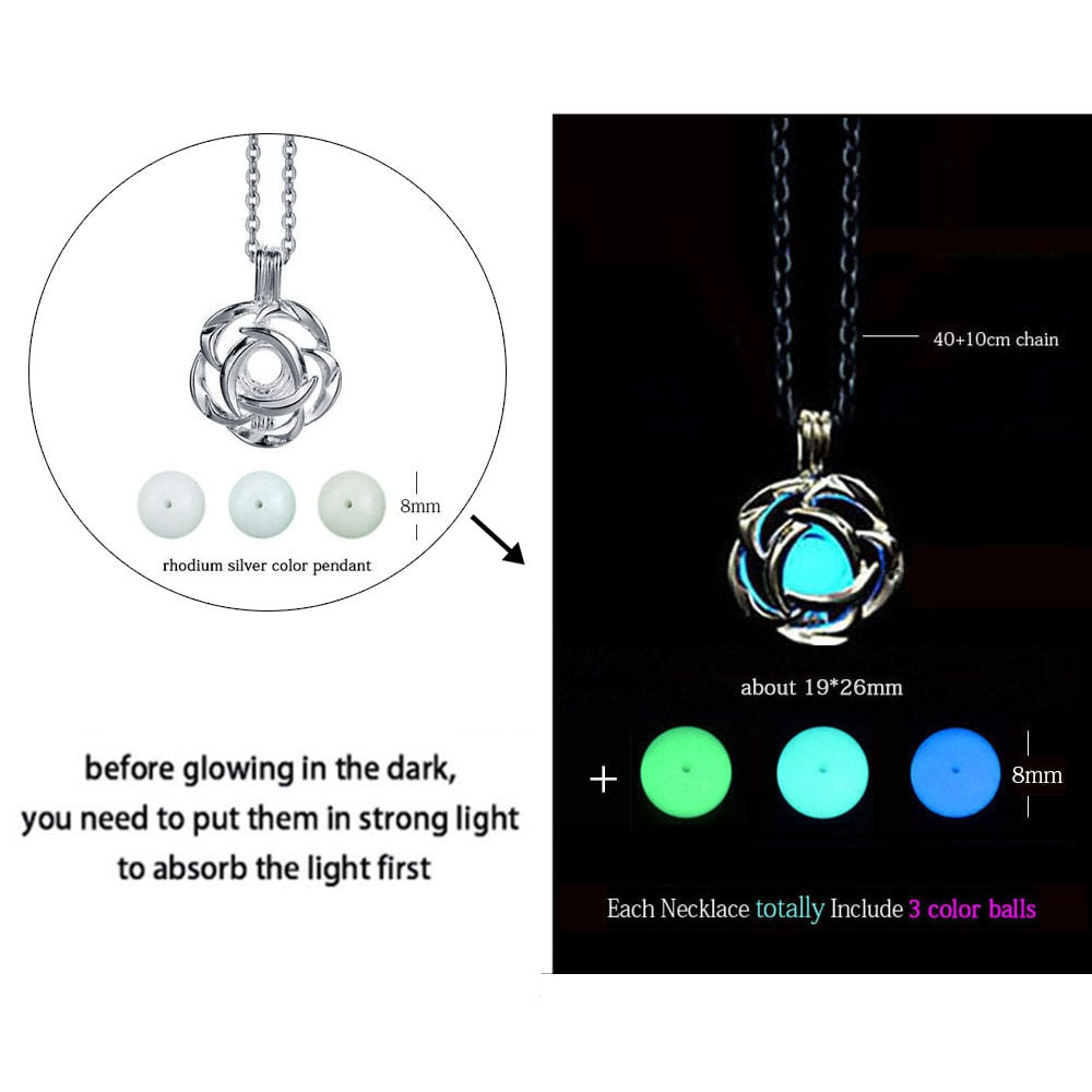 Luminous necklaces and pendants