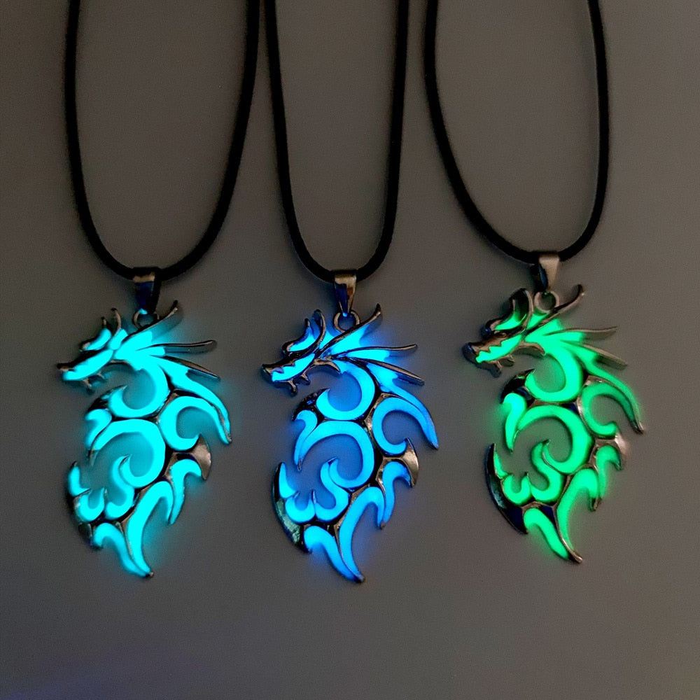 Luminous necklaces and pendants